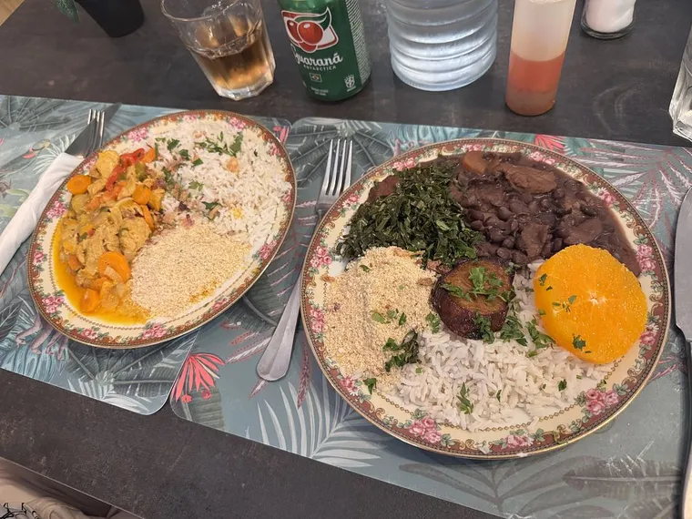 Vêjé Viver Bem — 5 Rue Miron, Nice